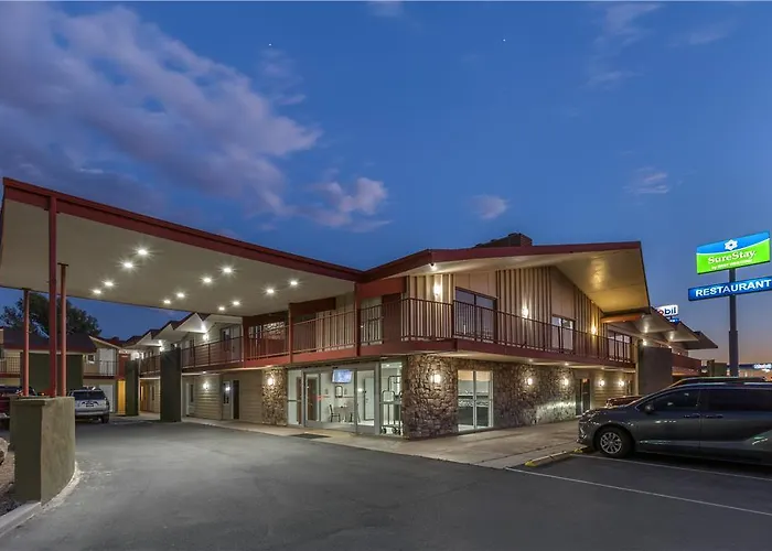 Hotel Surestay By Western Petrified Forest *